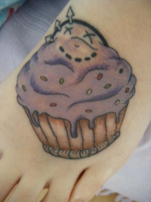 bethans-cupcake-tattoo-2