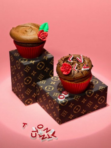 Mary's Torten - Cake-Design - #cupcakes #gucci #chanelcake #chanel #prada # louisvuitton #lv #cupcake