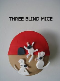 three blind mice cupcake