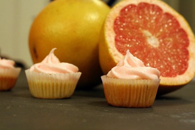 These Honey Lavendar Cupcakes with Grapefruit would be great to make since it's citrus season.